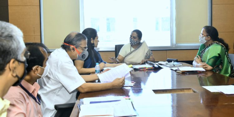 विशाखा समितीच्या प्रभावी अंमलबजावणीसाठी टास्क फोर्स नेमणार – महिला व बालविकास मंत्री ॲड. यशोमती ठाकूर यांची माहिती