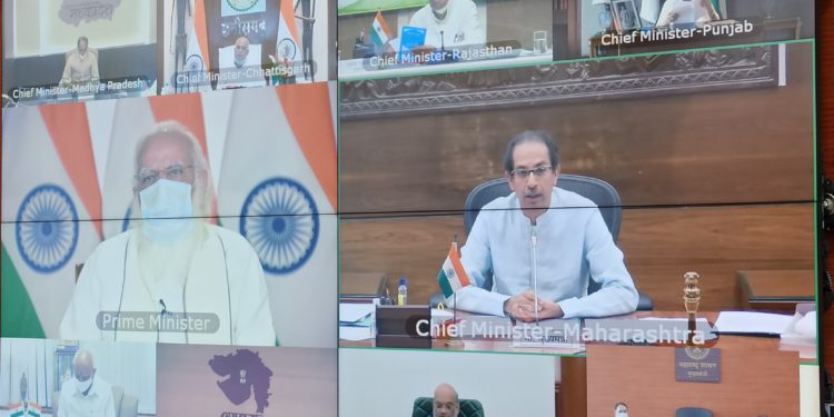 टेलीआयसीयू, गृह विलगीकरण रुग्णांना वैद्यकीय सहाय्यावर भर – मुख्यमंत्री उद्धव ठाकरे