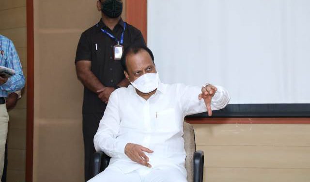 प्रशासनाने पुढील दोन दिवसांनी परिस्थिती पाहून निर्णय घ्यावा  – उपमुख्यमंत्री अजित पवार यांचे निर्देश
