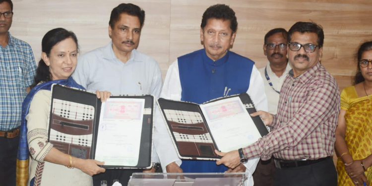 दर्जेदार शिक्षणाच्या माध्यमातून भावी पिढी सक्षम बनविणार – शालेय शिक्षण मंत्री दीपक केसरकर