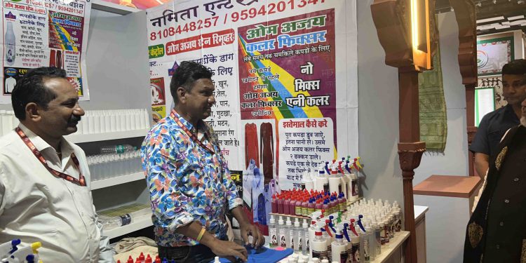 भारत आंतरराष्ट्रीय मेळाव्यात महाराष्ट्रातील उत्पादनांना मागणी