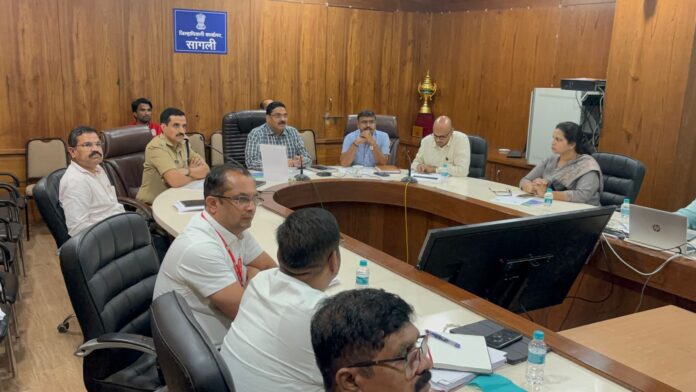 पावसाळी पूर व्यवस्थापनासाठी आंतरराज्यीय समन्वय बैठक संपन्न – महासंवाद पावसाळी पूर व्यवस्थापनासाठी आंतरराज्यीय समन्वय बैठक संपन्न – महासंवाद