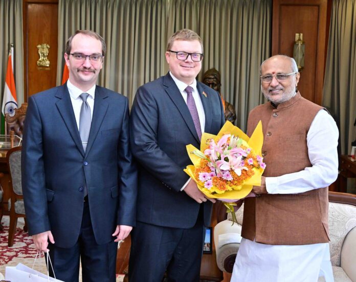 Belarus Consul General -01 (1)