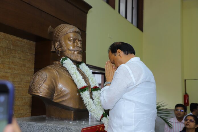 Pne_Photo_DCM Nees_Shivaji Maharaj Rajyabhishekh Din _ dt.6.6 2025 (7)